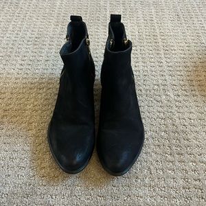 Steve Madden Black Suede Booties Size 6.5